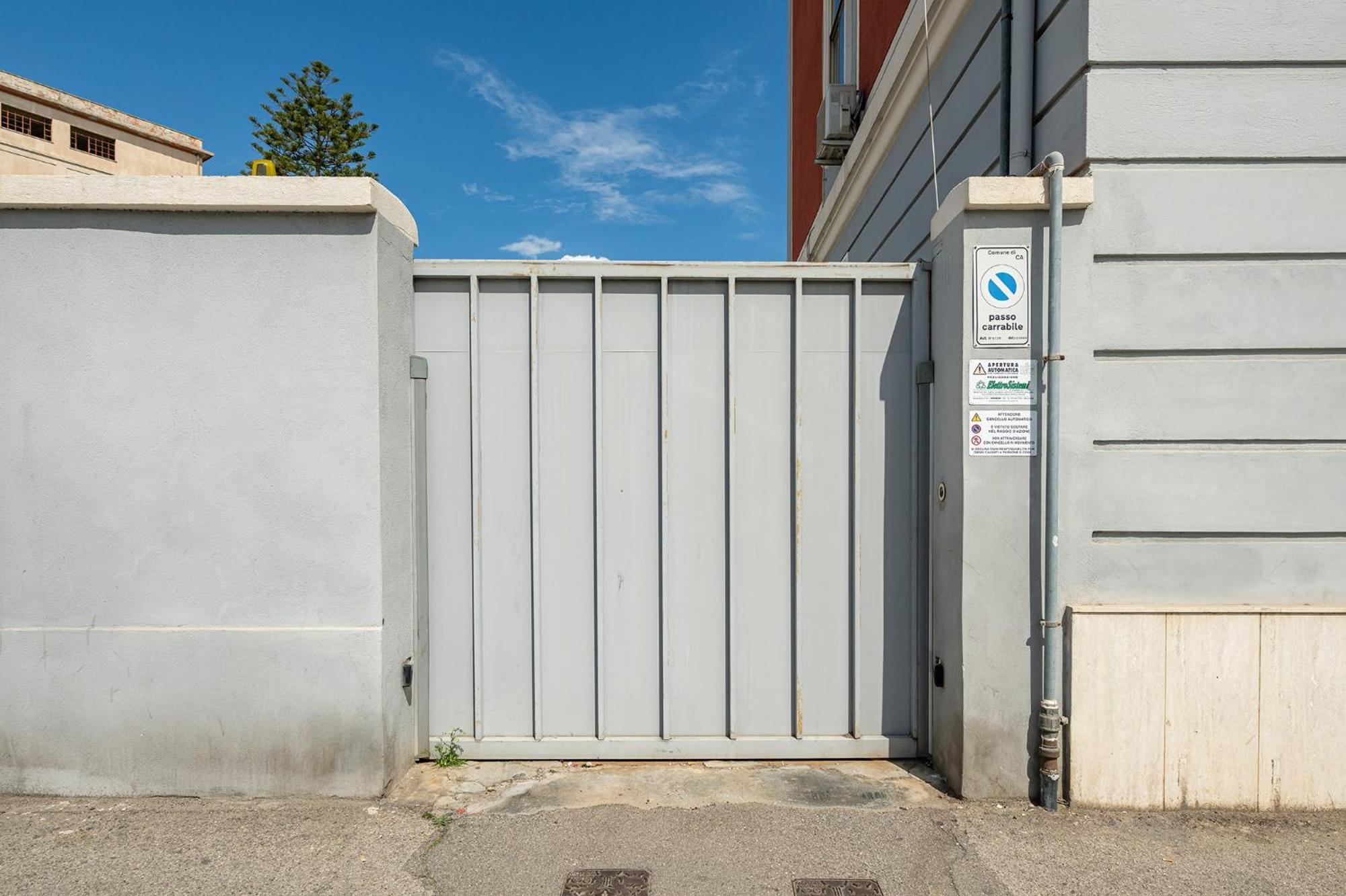 La Plaia Suites Cagliari Ngoại thất bức ảnh